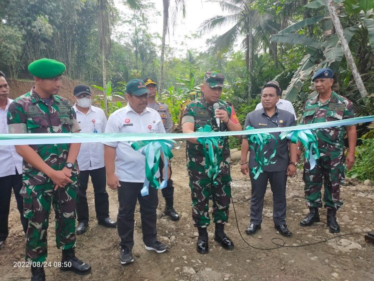TMMD Sengkuyung Tahap 2 Di Purbalingga, Bupati Membuka Akses Jalan Baru Di Kecamatan Karang Anyar