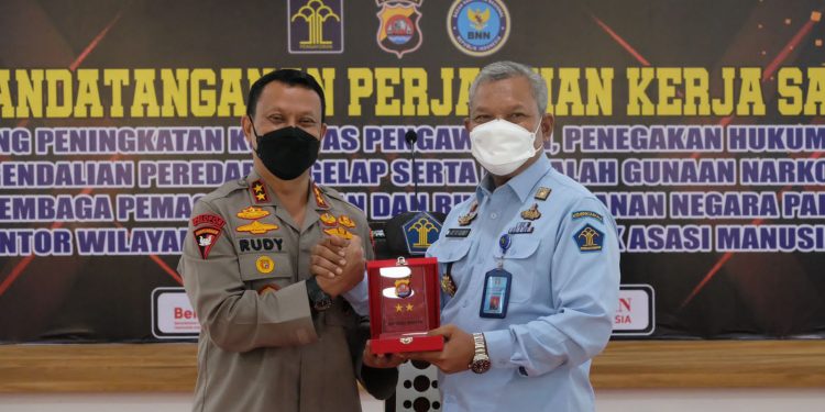 Kolaborasi dan Sinergitas Pemberantasan Narkoba, Polda Banten Bersama BNNP Banten dan Kanwil Kemenkumham Banten Gelar Penandatanganan MoU