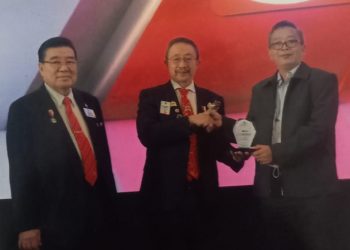 Yayasan Lions Club Indonesia Memberikan Penghargaan Untuk Indah Kiat Serang