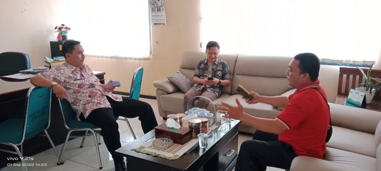 Kabid Pembinaan SD Disdik Kab. Bogor Buhanudin, Diduga Nepotisme Terkait Penempatan Plt Kepsek SDN Rawailat, Saat Dikonfirmasi Terkesan Berkelit, Ada Apa ?
