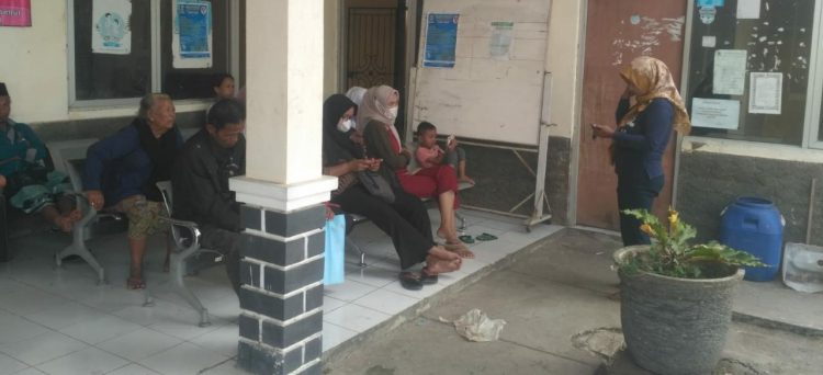 Pelayanan Disdukcapil Wilayah Kapetakan Bobrok, Warga Menjerit, Begini Jawabnya