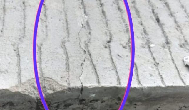 Warga Kecewa, Proyek Betonisasi Jalan Di Desa Pasir Eurih Baru Di Buka Sudah Retak