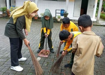 Peringati WCD 2022, Pramuka Baturraden Gelar Aksi Bersih-bersih Serentak