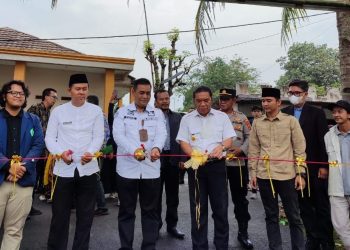 Pj Gubernur Banten Al Muktabar Dukung Budidaya Serai Wangi Kabupaten Tangerang