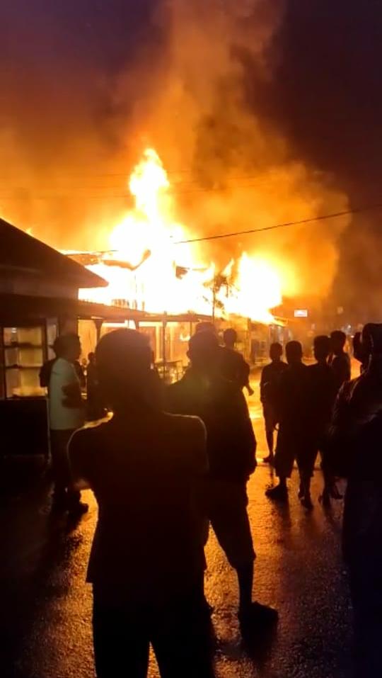 Taput di Guncang Gempa Bumi Berkekuatan Mag 6.0, Pasar Sarulla Terbakar