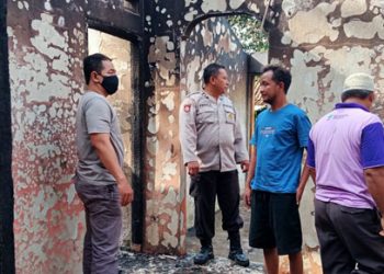 Ditinggal Pergi, Rumah di Kejobong Terbakar