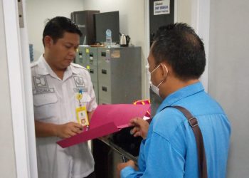 GWI Serahkan Dokumen Bukti Kegiatan Yang Diduga Dikerjakan Asal Jadi ke Dinas Bina Marga Kabupaten Tangerang