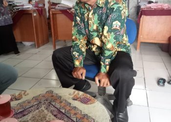 Guru dan Oknum Ketua PGRI Potong Dana PIP Aspirasi 2021 Untuk Siswa/i SDN Sinaba, Dari 450 Diterima Hanya 100 Ribu, Ada Apa ?