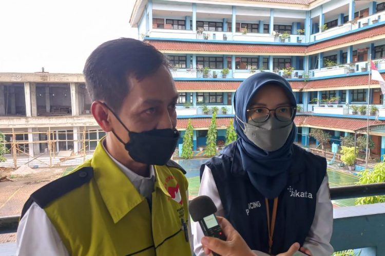 Ratusan Siswi SMPN 266 Cilincing Jakut Ikut Gerakan Nasional Aksi Bergizi
