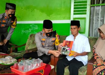 Polda Jatim Salurkan Tali Asih Kepada Keluaga Korban Insiden Kanjuruhan