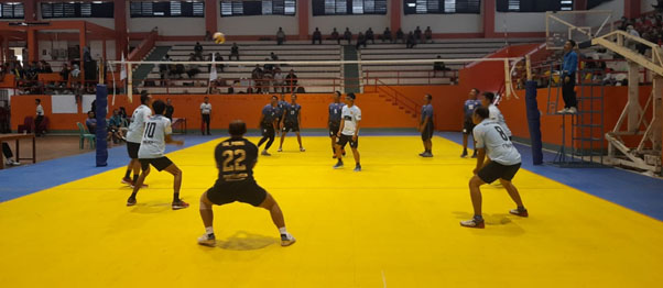 Tingkatkan Solidaritas Organisasi, PGRI Banyumas Gelar Pertandingan Bola Voli