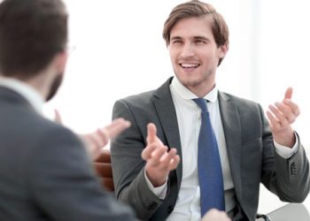 Bidik Pebisnis Global dan Investor Asing Berkelas, Imigrasi Uji Coba Kebijakan Multiple Entry Visa