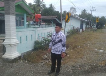 Kepala Sekolah MTs Terletak di Desa Padang Leban, Berharap Kemenag dan Pemkab Kaur Perhatikan Sekolah Mereka