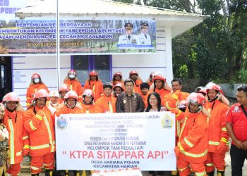 Bupati Samosir Kukuhkan Kelompok Tani Peduli API