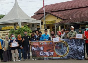 Peduli Cianjur PK-KNPI Bersama Muspika Kecamatan Jasinga Galang Dana