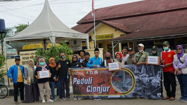 Peduli Cianjur PK-KNPI Bersama Muspika Kecamatan Jasinga Galang Dana