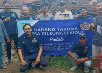 Karangtaruna Bersama Pemdes Cileungsi Kidul salurkan Bantuan Kepada Penyintas Gempa Cianjur