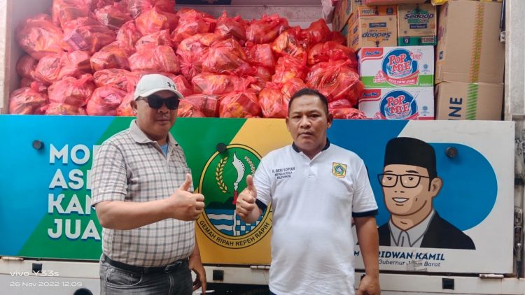 Pemdes Cileungsi Bersama Karangtaruna, BPD,LPM,PKK dan Elemen Masyarakat Kumpulkan dan Salurkan Bantuan Sembako Kepada Korban Gempa Cianjur