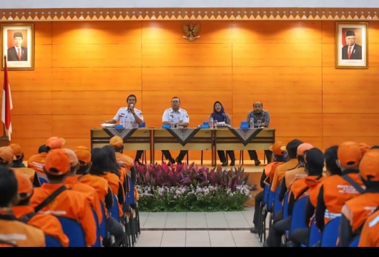 Ratusan Pekerja PPSU Jakut Dibekali Pemahaman Tentang K3