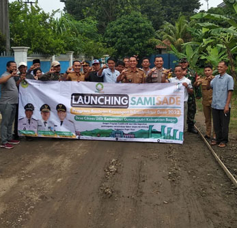 Pemdes Cikeas Udik Launching Kegiatan Betonisasi Jaling Desa dari Anggaran SAMISADE Tahap 1