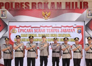 Kapolres Rokan Hilir Pimpin Upacara Serah Terima Jabatan Kasat Binmas, Kapolsek Rimba Melintang, Kapolsek Simpang Kanan dan Kapolsek Batu Hampar