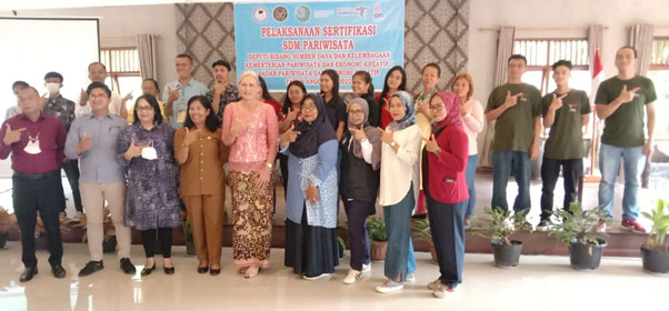 Kementerian Pariwisata dan Ekonomi Kreatif Gelar Sertifikasi SDM Pariwisata di Samosir