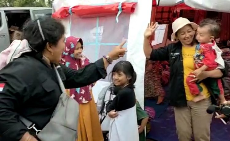 Lakukan Trauma Healing, Relawan FWJ Indonesia Fokus Pemulihan Paska Gempa Cianjur, Mayjen TNI (Purn) Tatang Zaenudin Pastikan Relawannya Fokus Lakukan Trauma Healing di 7 Titik Lokasi Paska Gempa Cianjur