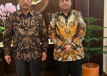 Bupati Samosir Koordinasi ke Kemenko Marves, Luhut Panjaitan : Kerjakan Semua Dengan Baik dan Benar, Jangan Takut!!!