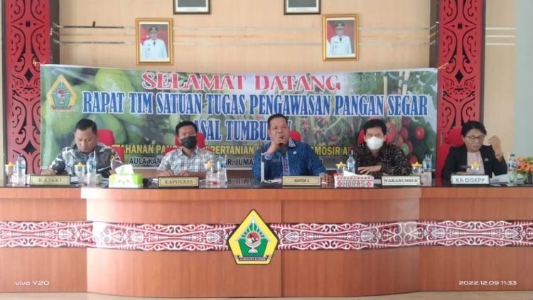 Pemkab Samosir Gelar Rapat Bersama Tim Satgas Pangan, Upaya Penyediaan PSAT Yang Layak Konsumsi