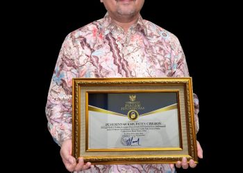 Pemkab Cirebon Raih Penghargaan Kabupaten Informatif, Dalam Ajang Anugerah Keterbukaan Informasi Publik Tingkat Jawa Barat 2022