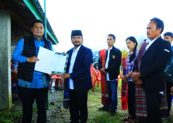 Bupati Samosir Kukuhkan  Kelompok Sadar Wisata  Sabulan