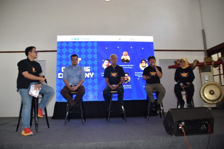 Ganjar Resmikan Hetero Space Banyumas, Husein Siap Dukung