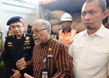 Satgas Pangan Jateng Tinjau Pelabuhan Tanjung Mas, Pastikan Rantai Distribusi Pangan Aman Selama Nataru