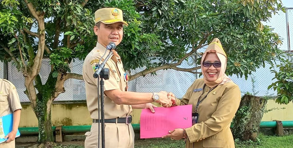 Dindik Banyumas Raih Penghargaan Dari Badan Akreditasi PAUD dan PNF