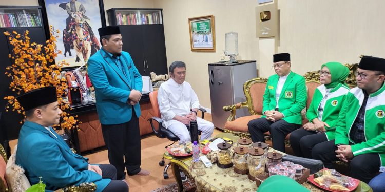 Plt Ketua Umum PPP KH.Roma Irama,Bersilaturahmi Dengan Para Pengurus dan Anggota