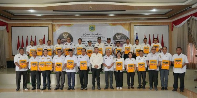 Bupati Pakpak Bharat Tekankan Perlunya Kreatifitas Dalam Pembangunan