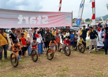 Viralkan Permainan Tradisional, RSUD Ajibarang Gelar Ban Cross