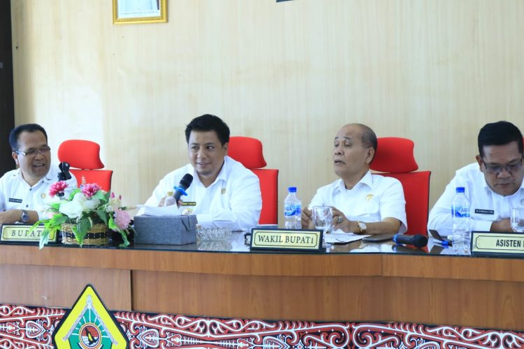Bupati dan Wabup Samosir Pimpin Rapat Kerja Awal Tahun 2023
