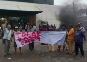 Front Rakyat Revolusioner Tuntut Pemkot Bogor Tertibkan Tempat Usaha Tak Berizin