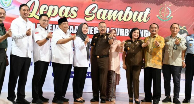 Sambut Kajari Baru, Bupati Tiwi Ajak Tingkatkan Sinergitas di Tahun Politik