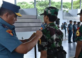 Pembukaan Latihan Basic Followership bagi Taruna AAL Tingkat I