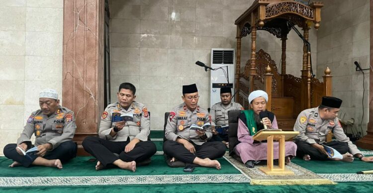 Polda Banten Laksanakan Pembinaan Rohani dan Mental Rutin Kepada Personel