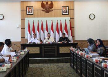 Bupati Pakpak Bharat Pimpin Rapat Finalisasi TP2DD