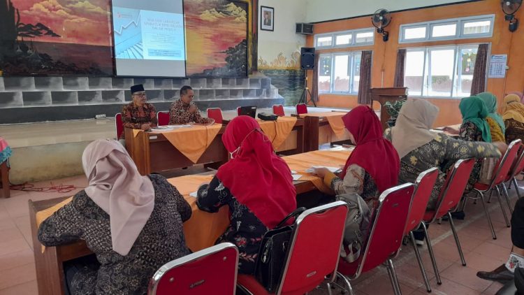 Jaga Netralitas, Kepala SD Ajibarang Ikuti Sosialisasi Hak dan Larangan ASN dalam Pemilu