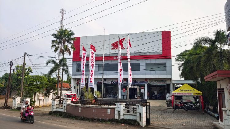 Nuramin Fadli S.H Kepala Cabang Daeler Markoni Karawang Mengucapakan Selamat Hari Raya Idul Fitri 1444 H