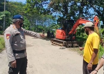 Inisiasi Kasat Polairud Polres Tanggamus, Jalan Lubang Limau Ditimbun