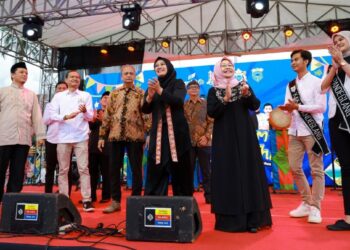 Plh Sekda Provinsi Banten Virgojanti : Butuh Komitmen Kuat Untuk Bangkitkan UMKM dan Ekonomi Kreatif