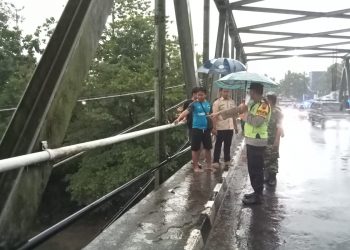 Perempuan di Purbalingga Dilaporkan Terjun ke Sungai Klawing, Petugas Gabungan Lakukan Pencarian Terjun ke Sungai