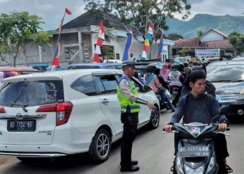 Polres Pagar Alam Lakukan Patroli di Kawasan Wisata, H+3 Lebaran 2023 Wisatawan ke Gunung Dempo Membuldak Hingga Macet Total