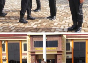 Kapolres Pringsewu Pimpin upacara Kenaikan Pangkat Pengabdian dan Pemberian Penghargaan Personel Berprestasi